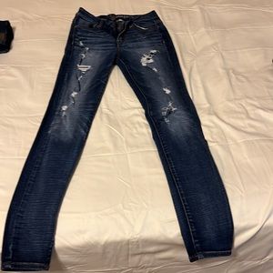 American Eagle outfitters super stretch distressed jeans. Size 2.